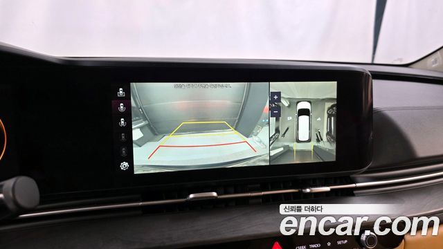 Kia Canival 2021 — photo 15