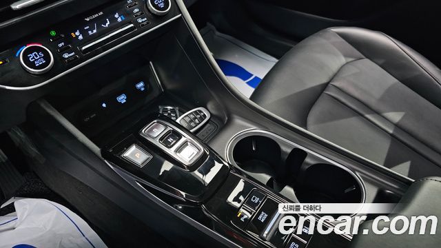 Hyundai Sonata 2021 — photo 9
