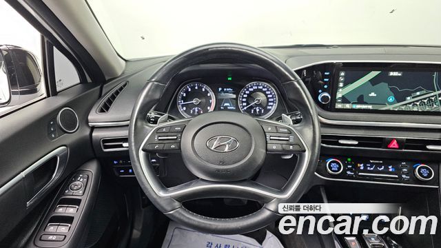Hyundai Sonata 2021 — photo 15