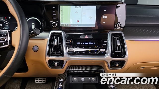 Kia Sorento 2023 — photo 17