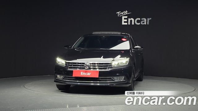 Volkswagen Passat 2018 — photo 3