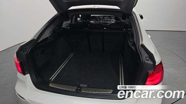 BMW Gran Turismo 2018 — photo 20