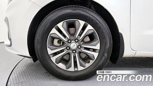 Kia Canival 2019 — photo 5