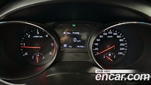 Kia Canival 2019 — photo 8