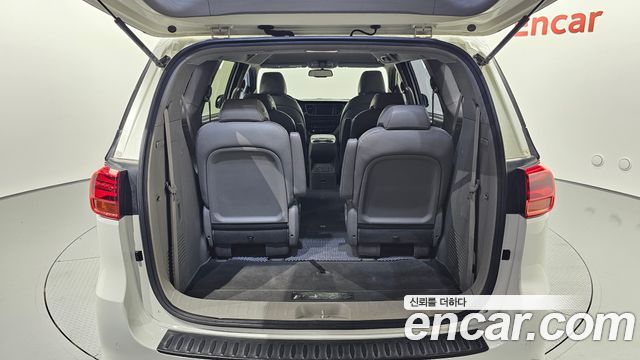 Kia Canival 2019 — photo 20