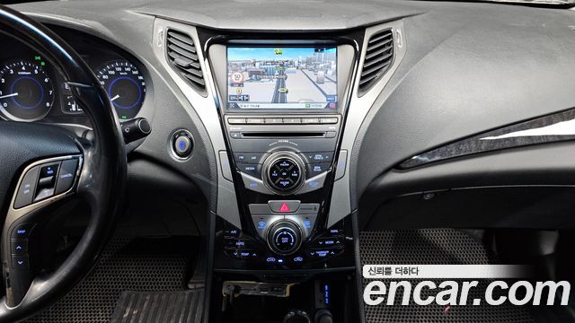 Hyundai Grandeur 2011 — photo 15