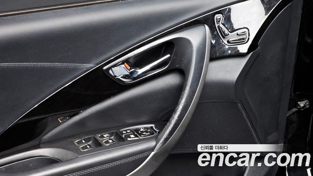 Hyundai Grandeur 2011 — photo 19