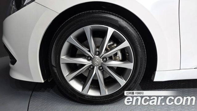 Hyundai Grandeur 2016 — photo 5