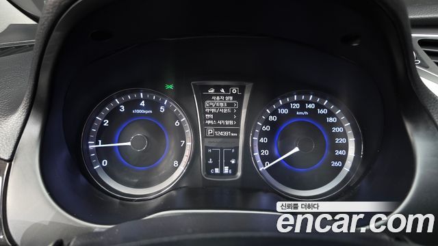 Hyundai Grandeur 2016 — photo 8
