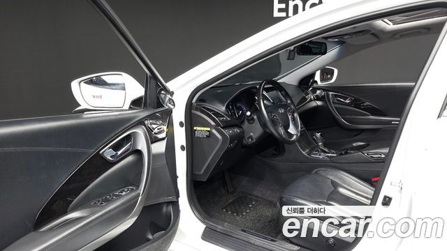 Hyundai Grandeur 2016 — photo 11