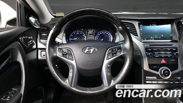 Hyundai Grandeur 2016 — photo 13