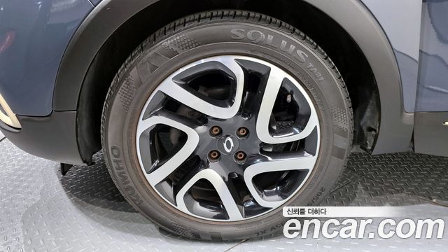 Renault Korea QM3 2015 — photo 5
