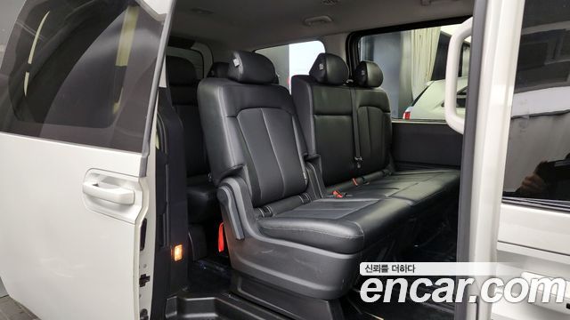 Hyundai Staria 2022 — photo 12