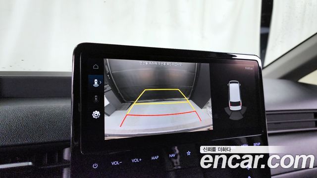 Hyundai Staria 2022 — photo 15