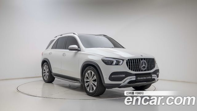 Mercedes-Benz GLE-Class 2023 — photo 2