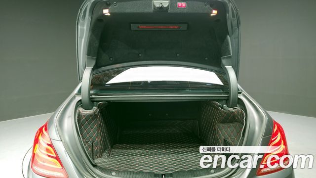 Mercedes-Benz S-Class 2017 — photo 20