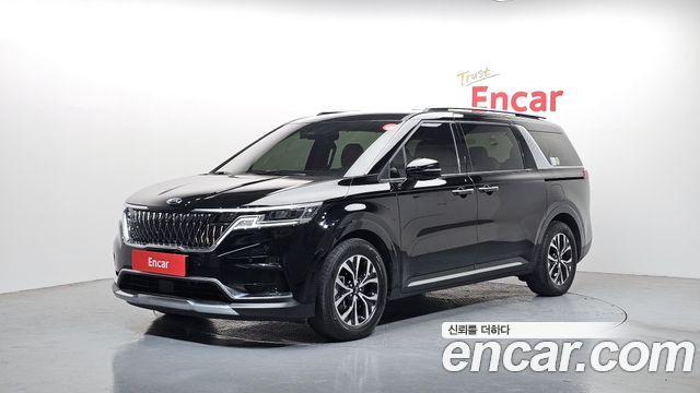 Kia Canival 2021 — photo 1