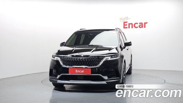 Kia Canival 2021 — photo 3