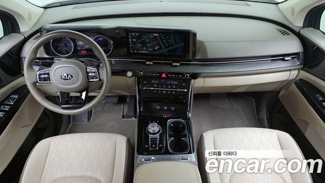 Kia Canival 2021 — photo 7