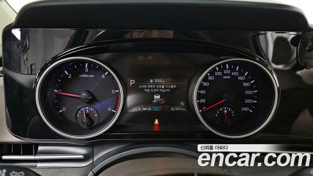 Kia Canival 2021 — photo 8