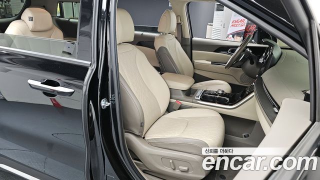 Kia Canival 2021 — photo 12