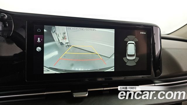 Kia Canival 2021 — photo 17