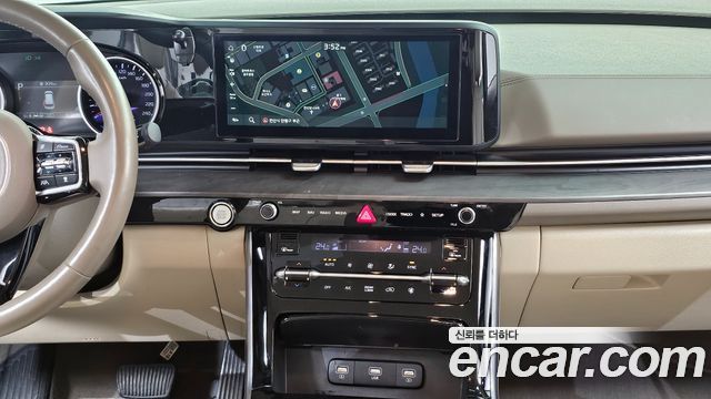 Kia Canival 2021 — photo 19