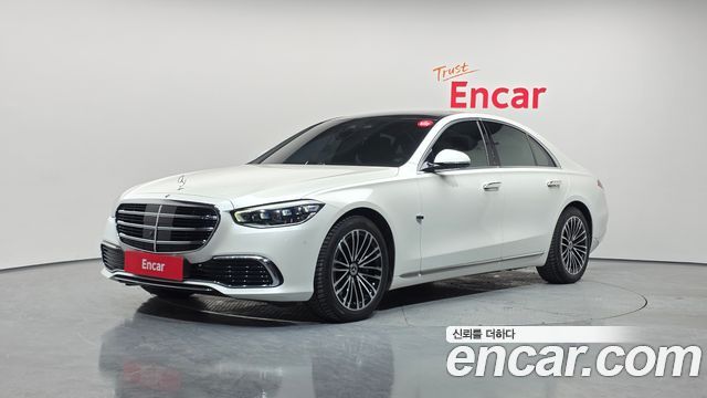 Mercedes-Benz S-Class 2022 — photo 1
