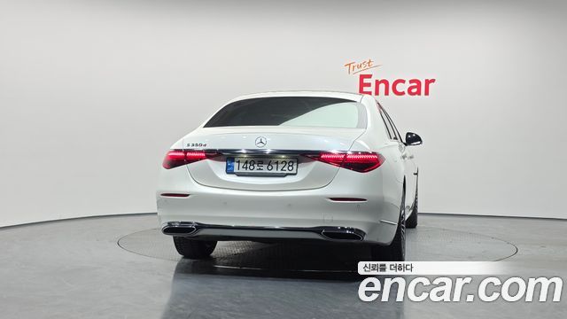 Mercedes-Benz S-Class 2022 — photo 4