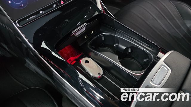 Mercedes-Benz S-Class 2022 — photo 9