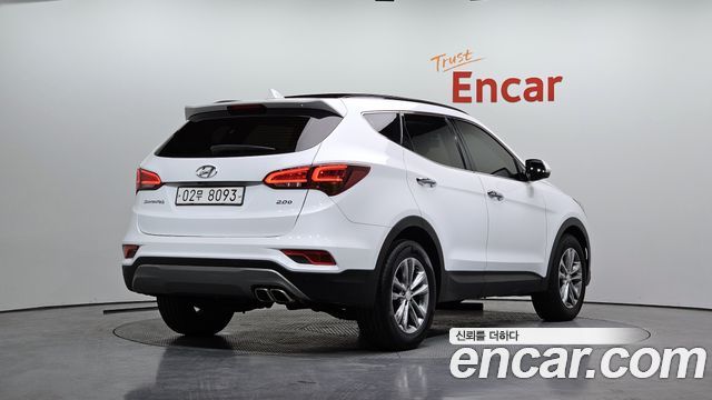 Hyundai Santafe 2018 — photo 2