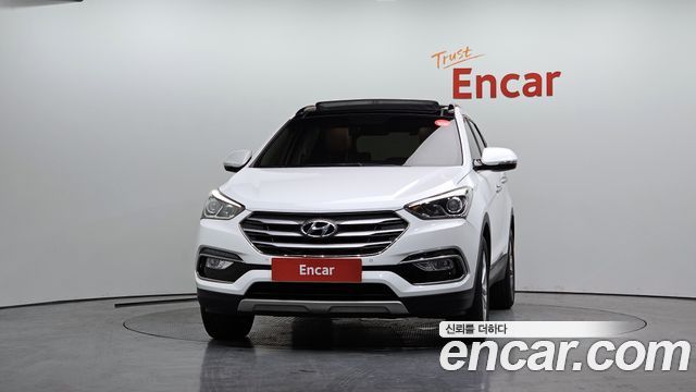 Hyundai Santafe 2018 — photo 3