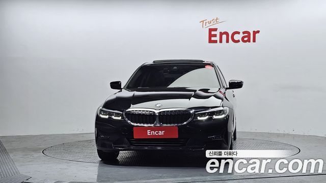 BMW 3-Series 2021 — photo 3