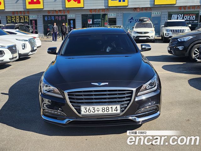 Genesis G80 2017 — photo 1