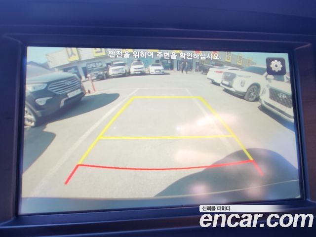 Genesis G80 2017 — photo 16