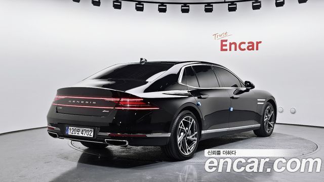 Genesis G90 2023 — photo 2