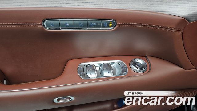 Genesis G90 2023 — photo 13