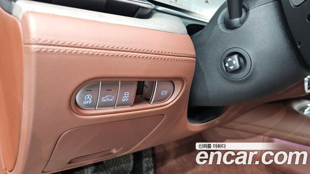 Genesis G90 2023 — photo 14