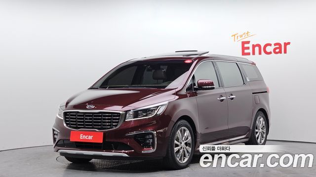 Kia Canival 2019 — photo 1