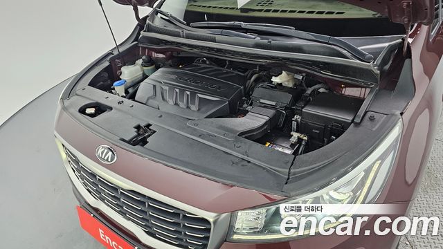 Kia Canival 2019 — photo 6