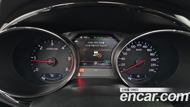 Kia Canival 2019 — photo 8