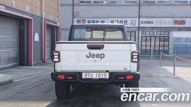 Jeep Gladiator 2021 — photo 4