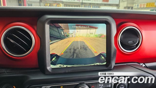Jeep Gladiator 2021 — photo 15