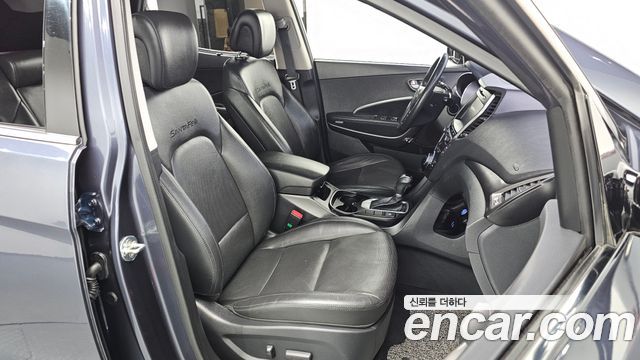 Hyundai Santafe 2016 — photo 10