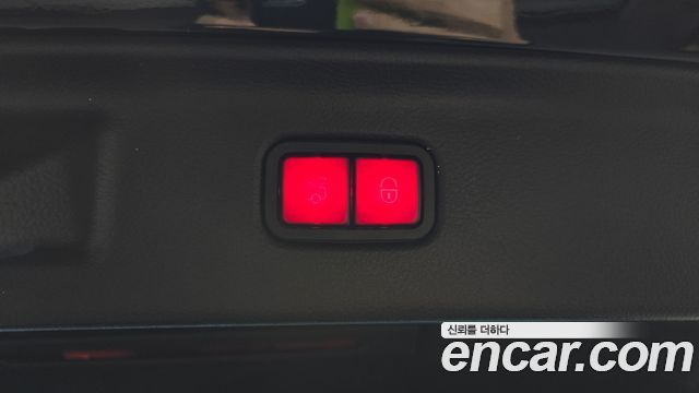 Mercedes-Benz S-Class 2022 — photo 20