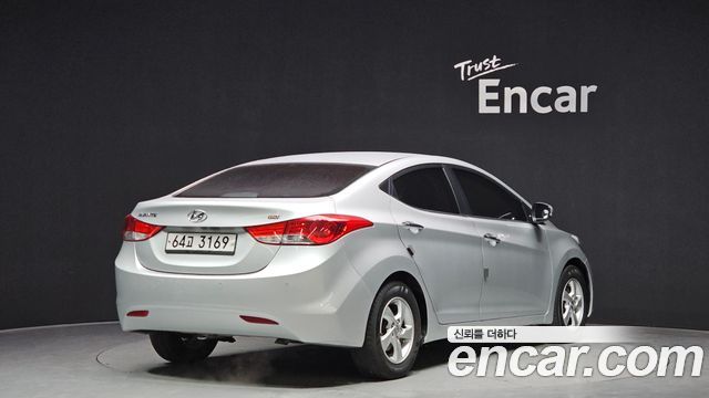 Hyundai AVANTE 2013 — photo 2