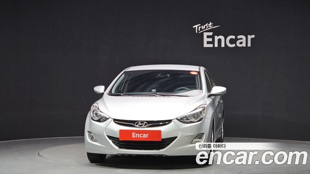 Hyundai AVANTE 2013 — photo 3