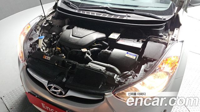 Hyundai AVANTE 2013 — photo 6