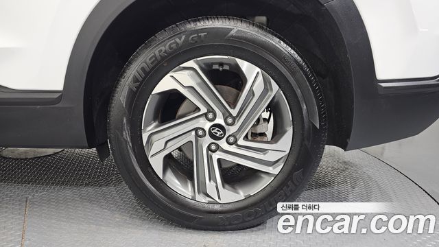 Hyundai Santafe 2023 — photo 5