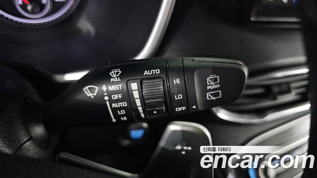 Hyundai Santafe 2023 — photo 15